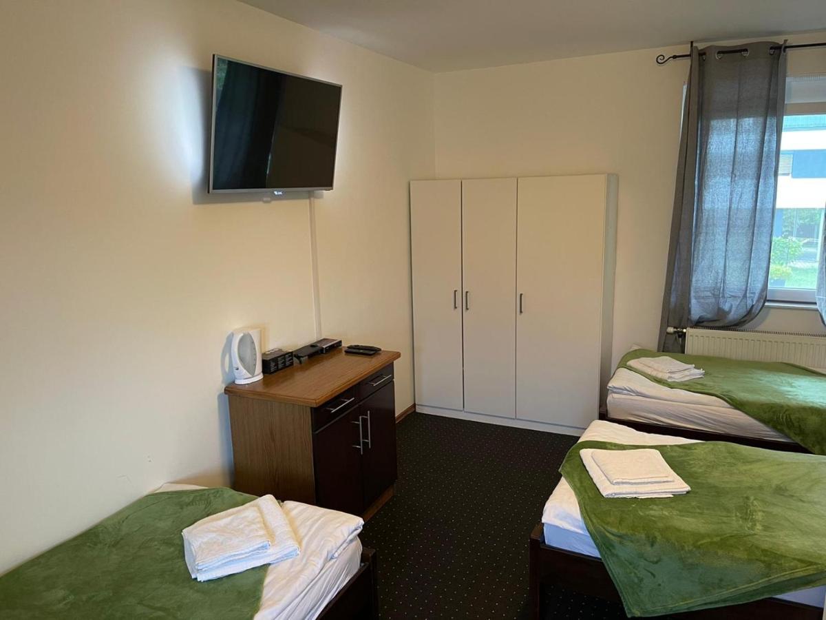 451 Rooms Graz Extérieur photo