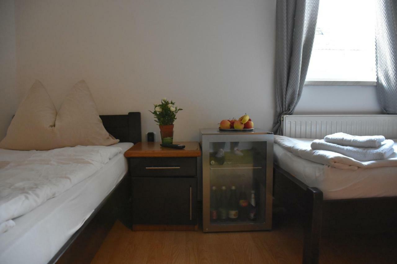 451 Rooms Graz Extérieur photo